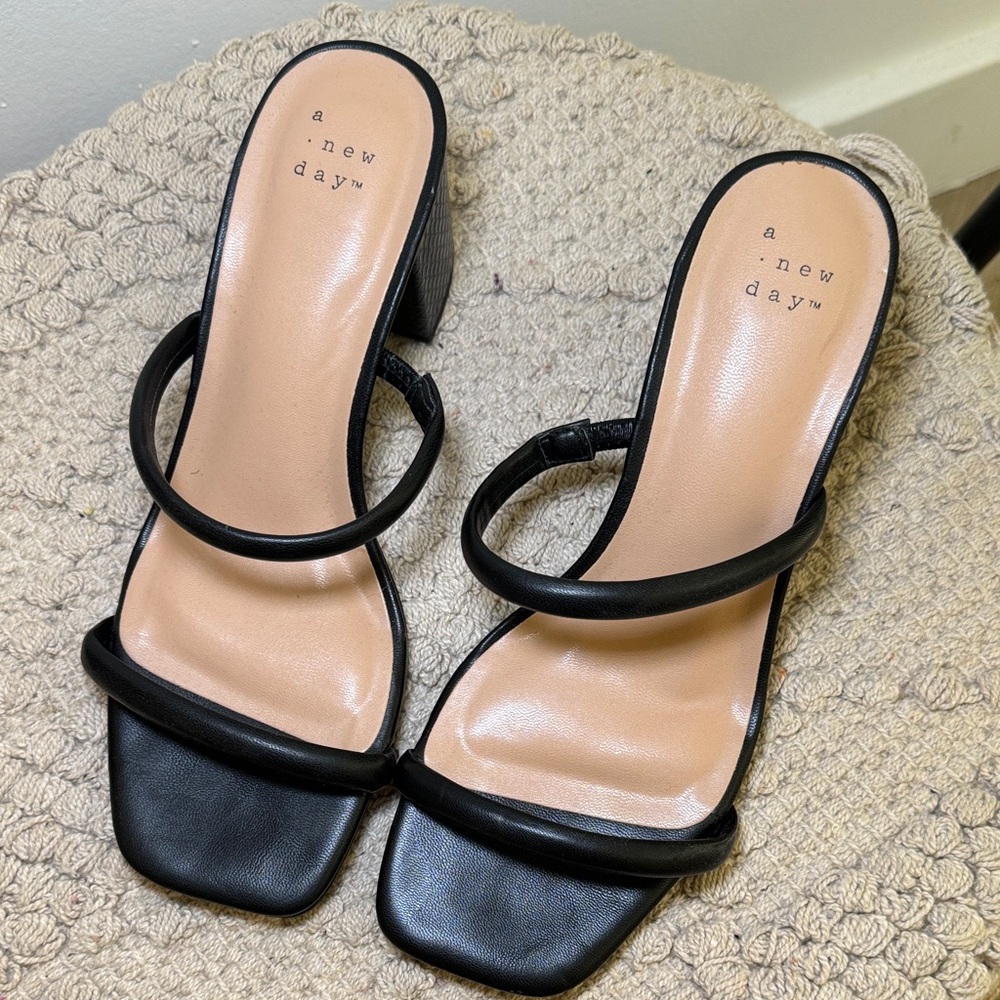 NWT - A NEW DAY Black Strappy Heels | Size 7 NEW* Target - Picture 3 of 6